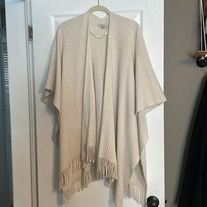 Cream Shawl / almost poncho LOFT